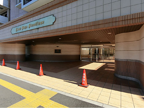 エントランス エントランス
