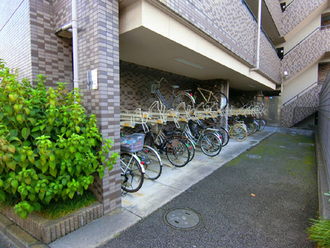 駐車場　駐輪場