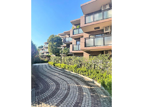 現地外観写真　建物外観