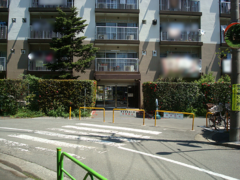 その他共用部　エントランス2