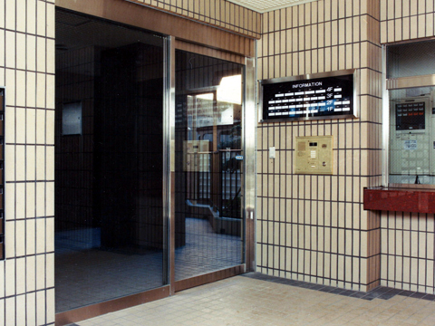 その他共用部 風除室