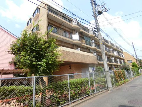 現地外観写真　昭和61年3月築・総戸数30戸のマンションです