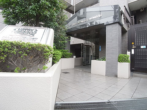 エントランス マンションエントランス写真