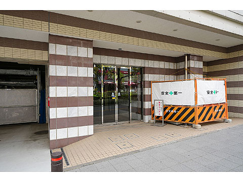 エントランス　エントランス