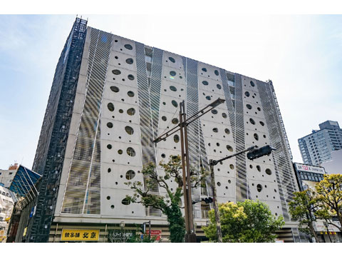 現地外観写真　建物外観