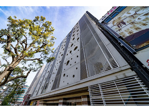 現地外観写真　建物外観