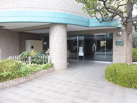 エントランス　エントランスアプローチ