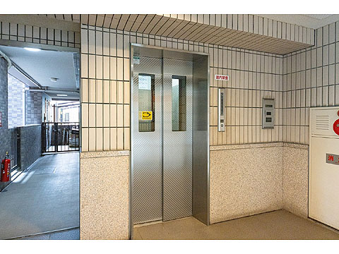 その他共用部　エレベーター