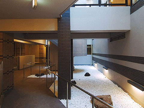 その他共用部 新築当時のドライエリア