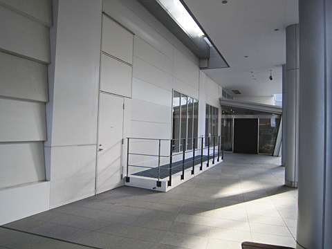 その他共用部 エントランス2