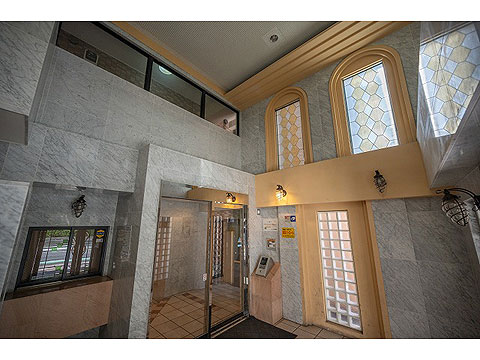 エントランス　エントランス２