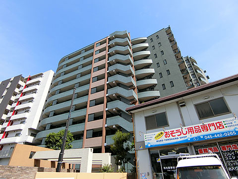 現地外観写真　建物外観