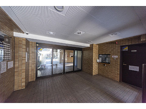 エントランス エントランス