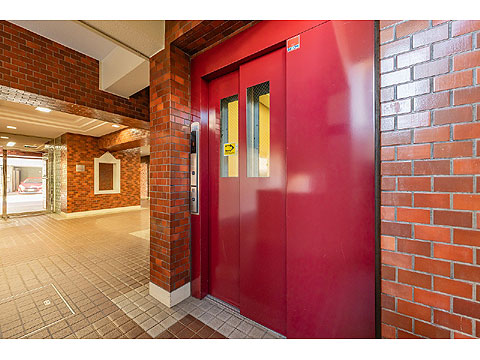 その他共用部　エレベーター