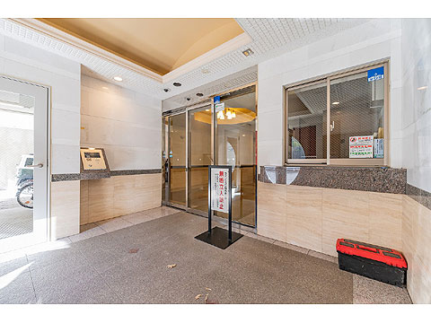 エントランス 風除室