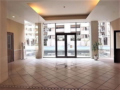 ロビー エントランスロビー