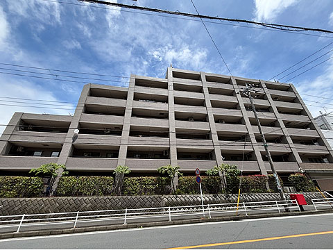 現地外観写真　マンション外観