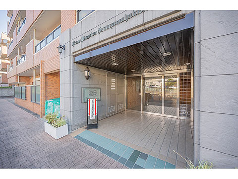 エントランス　エントランス２