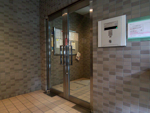 現地外観写真　外観・内観