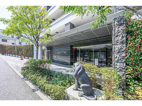 エントランス 17_LionsHiyoshiArtisFor