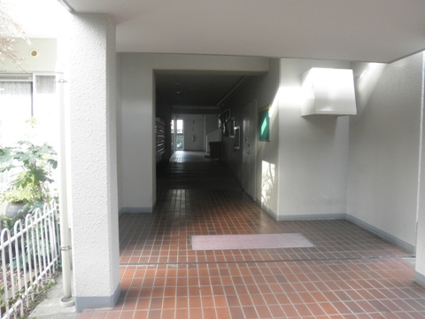 その他共用部 エントランス2