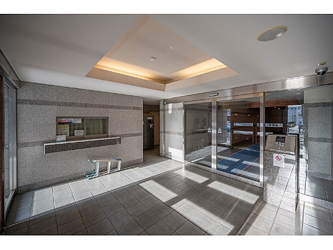 その他共用部 エントランス2