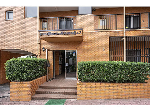 エントランス　エントランス