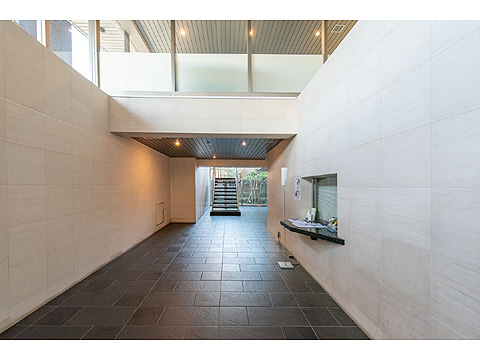 ロビー エントランス