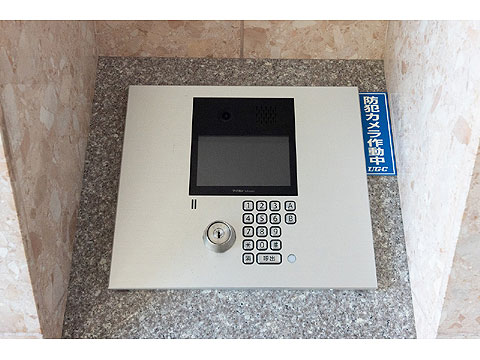エントランス　インターホン