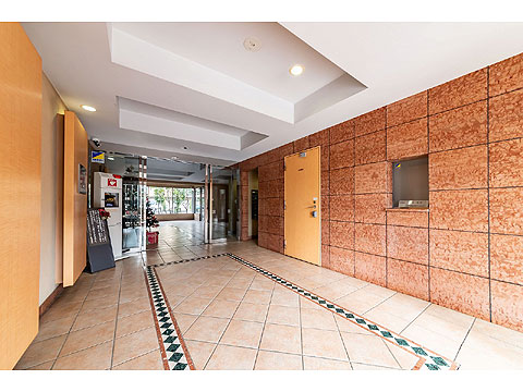 エントランス　エントランス１