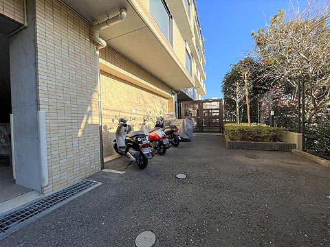 その他共用部　バイク置き場