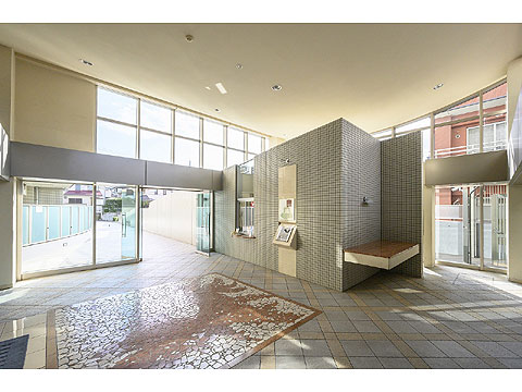 ロビー　エントランスホール