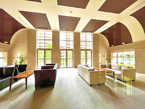 その他共用部 エントランスホールの上の応接室