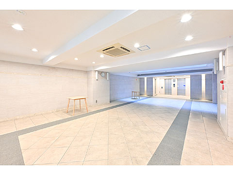 ロビー エントランスロビー