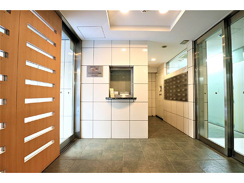 エントランス　風除室