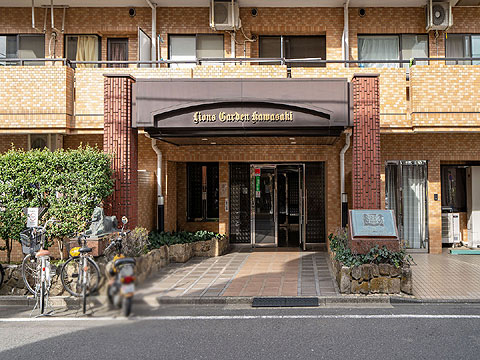 エントランス ライオンズガーデン川崎