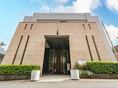 現地外観写真　ライオンズヴィアーレ横濱ベイ壱番館