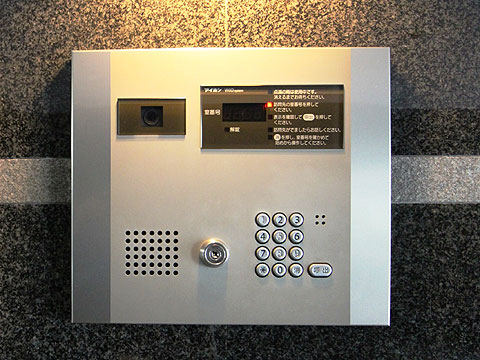 その他共用部　来訪者を確認する事ができるＴＶモニター付きオー