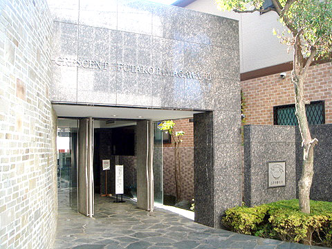 エントランス エントランス