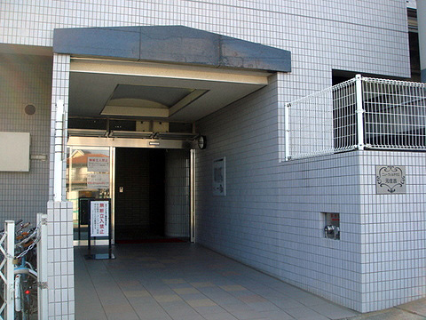 エントランス エントランス