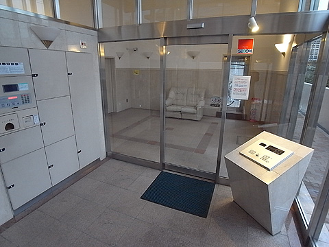 エントランス　エントランス