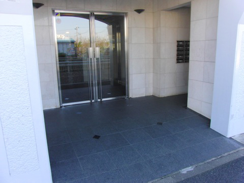 その他共用部 エントランス2