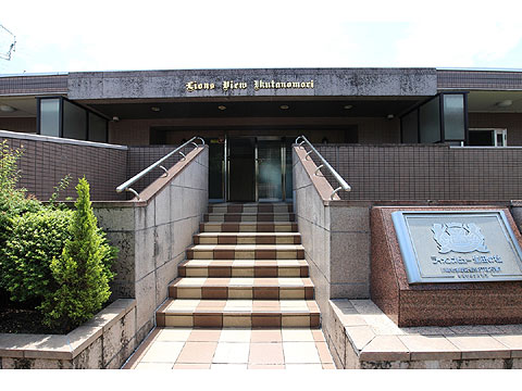 エントランス　エントランス入口