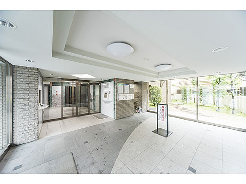 エントランス　エントランス