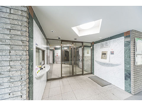 エントランス　エントランス