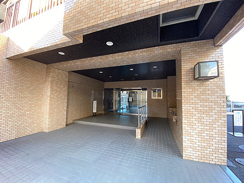 エントランス　エントランス