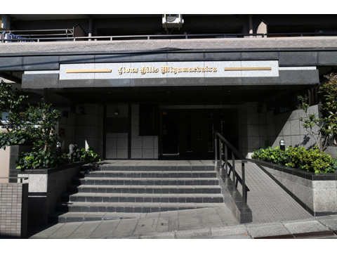 エントランス　エントランス