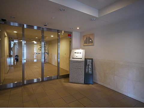 エントランス エントランス