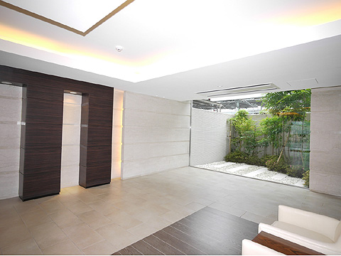 エントランス　エントランス