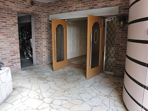 エントランス　エントランス